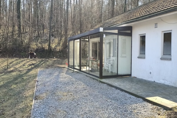 Foto van Natuurretraite aan de meren - Vakantiehuis in Rosée - ExteriorSummer