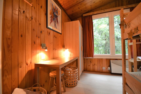 Foto van Gezellig chalet met barbecue - Vakantiehuis in Oignies-en-Thiérache - BedRoom