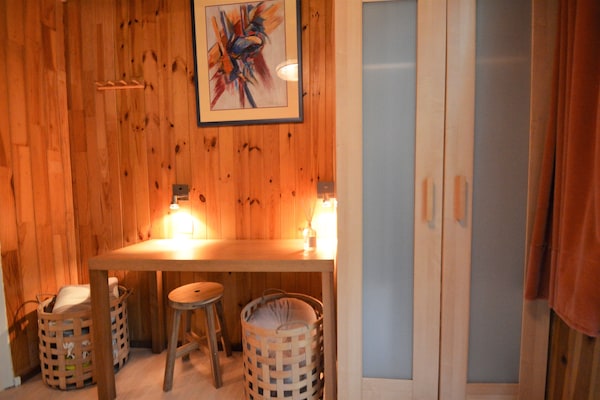 Foto van Gezellig chalet met barbecue - Vakantiehuis in Oignies-en-Thiérache - BedRoom