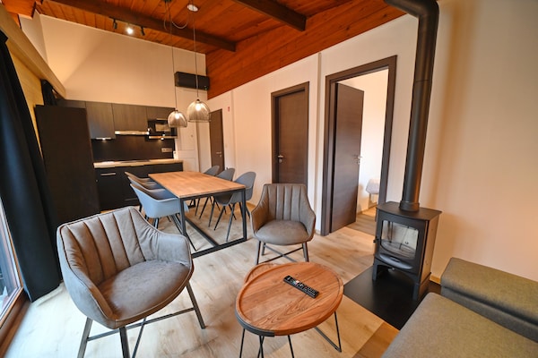 Foto van Chalet in België met prachtig uitzicht - Vakantiehuis in Virtoine - DiningRoom