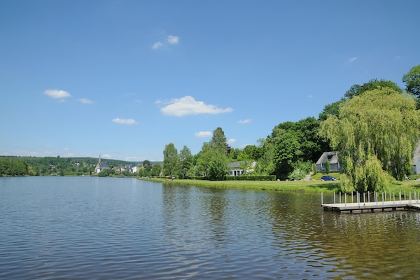 Foto van Huisje aan het meer in Vielsalm met sauna - Vakantiehuis in Vielsalm - Untagged