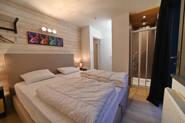Foto van Vakantiehuis in Ardennen met Wellness - Vakantiehuis in Marche - BedRoom