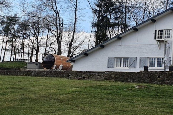 Foto van Charmante villa - fantastische locatie - Vakantiehuis in Érezée - ExteriorSummer
