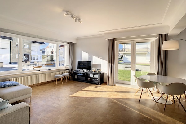 Foto van Appartement bij de Zeedijk in België - Vakantiehuis in KNOKKE-HEIST - LivingRoom