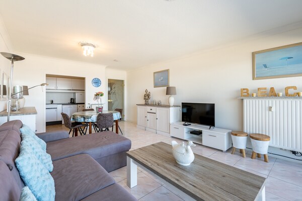 Foto van Appartement in Blankenberge bij zee - Vakantiehuis in Blankenberge - LivingRoom
