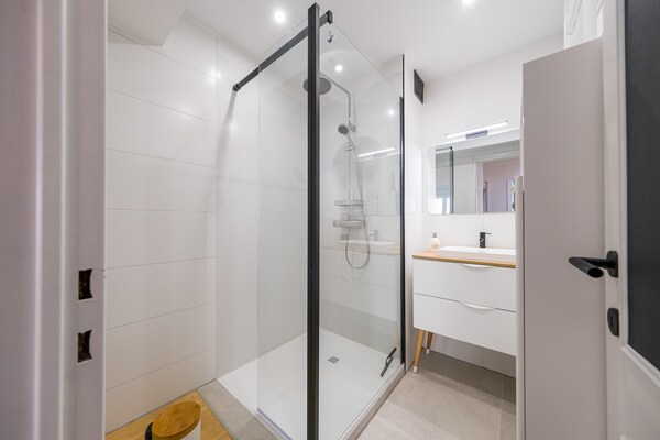 Foto van Appartement met 3slaapkamers vlakbij zee - Vakantiehuis in Middelkerke - BathRoom