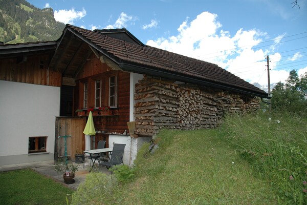 Foto van Natuurontsnapping in de Kandervallei - Vakantiehuis in Kandergrund - GardenSummer