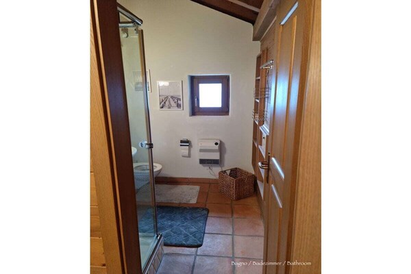 Foto van Casa Panoramica - Vakantiehuis in Brione sopra Minusio - Untagged