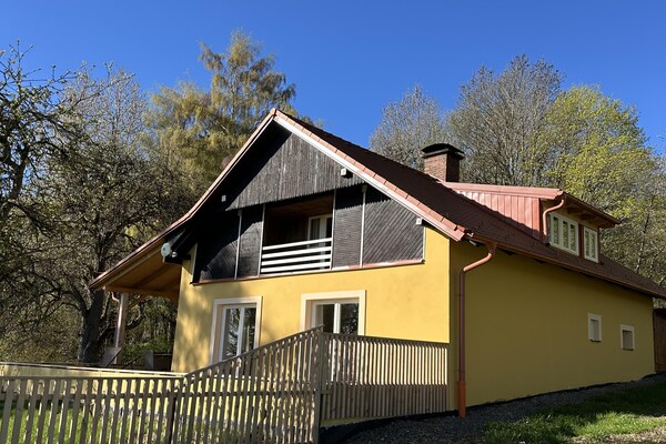 Foto van Milíře Garden Family Home - Vakantiehuis in Tachov - ExteriorSummer