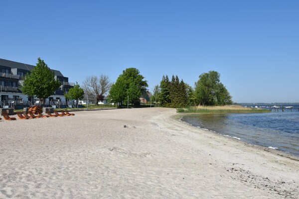 Foto van Gezellig verblijf bij Wiek Harbor - Vakantiehuis in Wiek auf Rügen - AreaSummer5KM