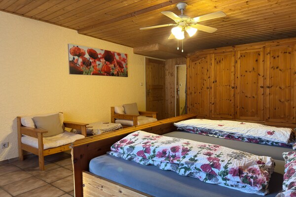 Foto van Ruime Eifel Escape - Vakantiehuis in Manderscheid - BedRoom