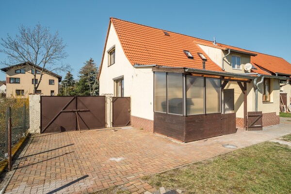 Foto van Verblijf op het platteland in Meisdorf - Vakantiehuis in Meisdorf - ExteriorSummer