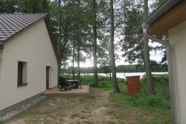 Foto van B4 rechtstreeks naar het Netzenmeer. - Vakantiehuis in Kloster Lehnin OT Trechwitz Siedling - Untagged