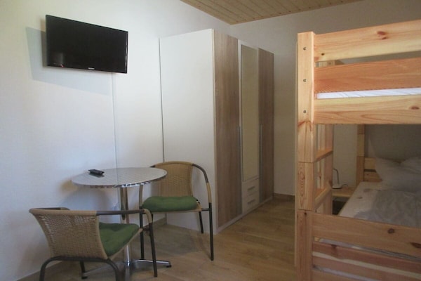 Foto van B3 direct aan het Netzenmeer - Vakantiehuis in Kloster Lehnin OT Trechwitz Siedling - Untagged