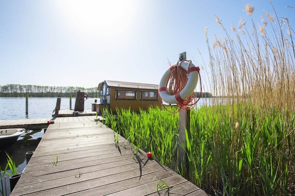 Foto van B2 direct aan het Netzenmeer - Vakantiehuis in Kloster Lehnin - Untagged