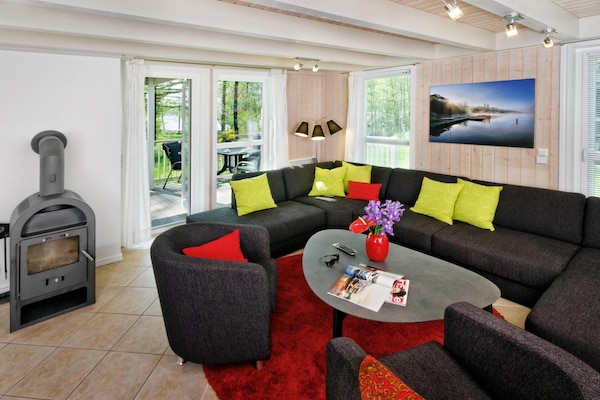 Foto van Ruim vakantiehuis in Bad Saarow - Vakantiehuis in Bad Saarow - LivingRoom