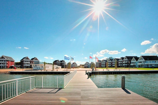 Foto van XXL-vakantiehuis voor gezinnen - Vakantiehuis in Rechlin - AreaSummer1KM