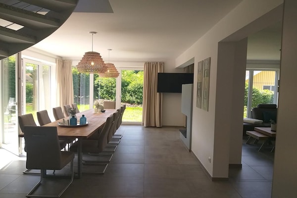 Foto van XXL-vakantiehuis voor gezinnen - Vakantiehuis in Rechlin - DiningRoom