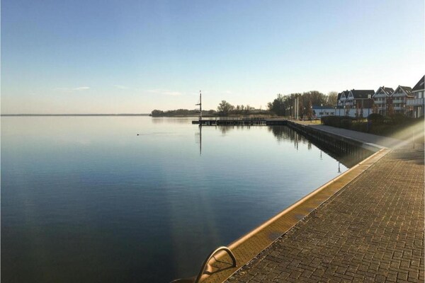 Foto van XXL-vakantiehuis voor gezinnen - Vakantiehuis in Rechlin - AreaSummer5KM