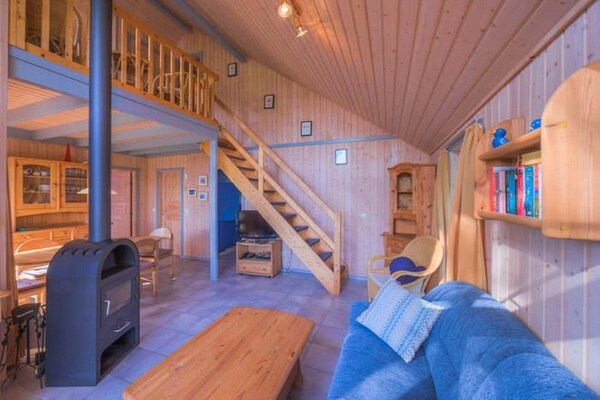 Foto van Vakantiehuis in Scandinavische stijl - Vakantiehuis in Rechlin - LivingRoom