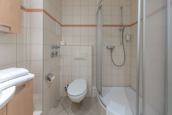 Foto van Elegant ingericht vakantieappartement - Vakantiehuis in Granzow - BathRoom