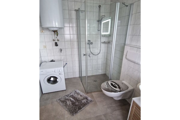 Foto van Bungalow in Pripert met zwembad - Vakantiehuis in Priepert - Untagged
