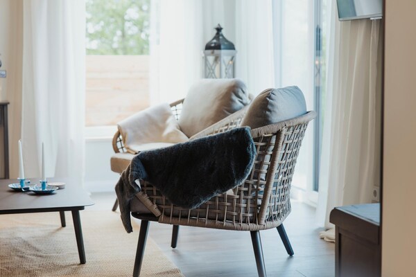 Foto van Halfvrijstaande woning in Scandinavische stijl - Vakantiehuis in Sagard - LivingRoom