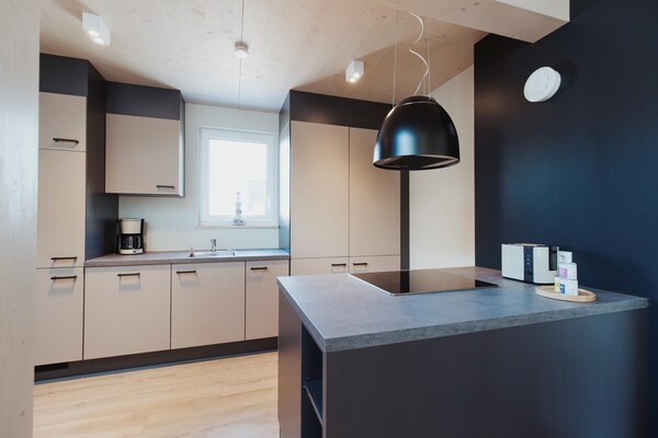 Foto van Halfvrijstaande woning in Scandinavische stijl - Vakantiehuis in Sagard - Kitchen
