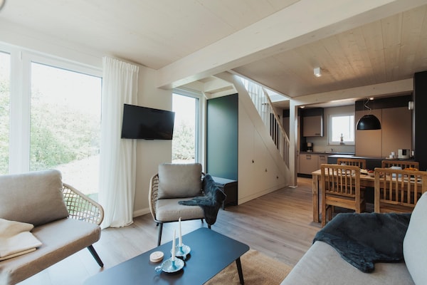 Foto van Halfvrijstaande woning in Scandinavische stijl - Vakantiehuis in Sagard - LivingRoom