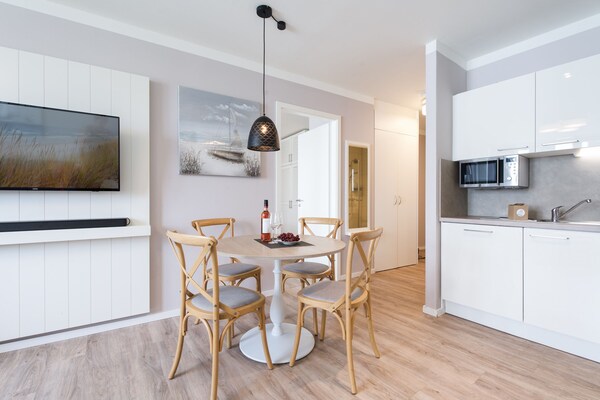 Foto van Balkonappartement met uitzicht op het groen - Vakantiehuis in Travemünde - DiningRoom