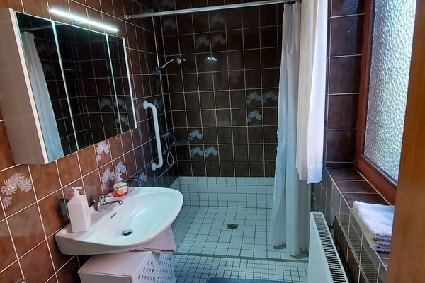 Foto van Bungalow in Niesgrau met zwembad - Vakantiehuis in Niesgrau - Untagged