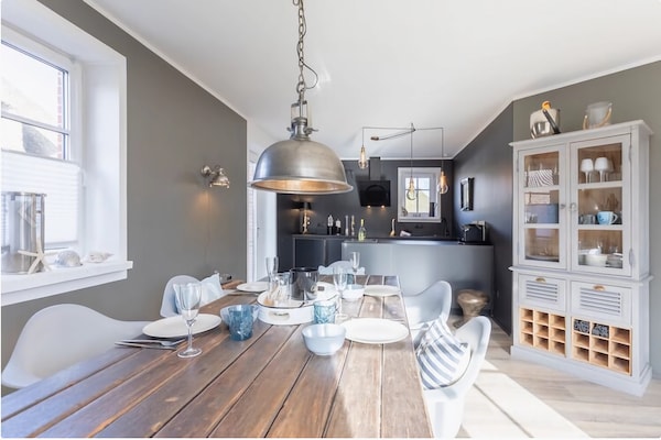 Foto van prachtig vakantiehuis voor Tating - Vakantiehuis in Tating - DiningRoom