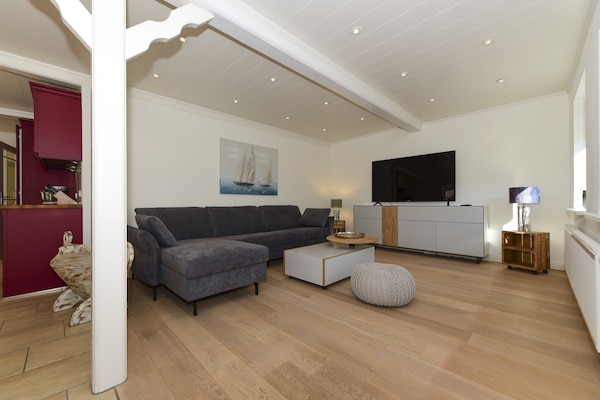 Foto van Vakantieappartement in Wyk Boldixum voor vier personen - LivingRoom