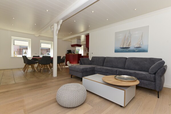 Foto van Vakantieappartement in Wyk Boldixum voor vier personen - LivingRoom