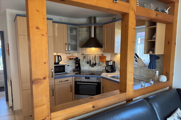 Foto van gezellige twee-onder-een-kapwoning in Burhave - Vakantiehuis in Burhave - Kitchen