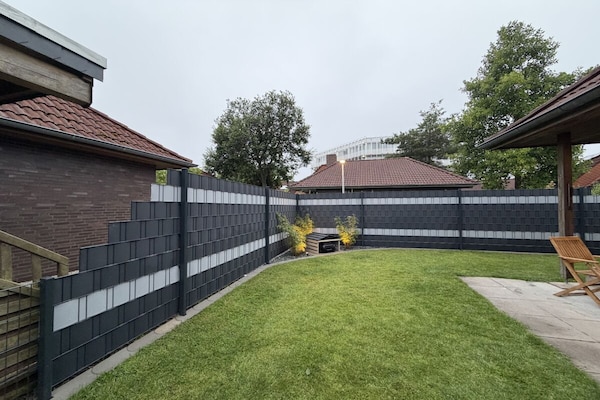 Foto van Bungalow in Tossens met barbecue - Vakantiehuis in Tossens - Untagged