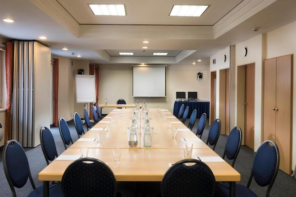Foto van Peine Salzgitter Tweepersoonskamer 2 Aparte Bedden - HotelFacilitiesAndServices