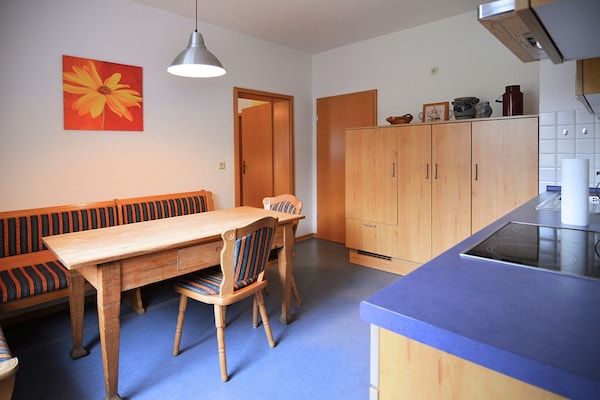 Foto van Appartement met privéterras in Hüddingen - Vakantiehuis in Bad Wildungen - LivingRoom