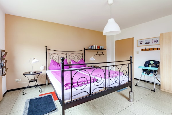 Foto van hondvriendelijk groepshuis in Hessen met tuin - Vakantiehuis in Bad Zwesten-Wenzigerode - BedRoom