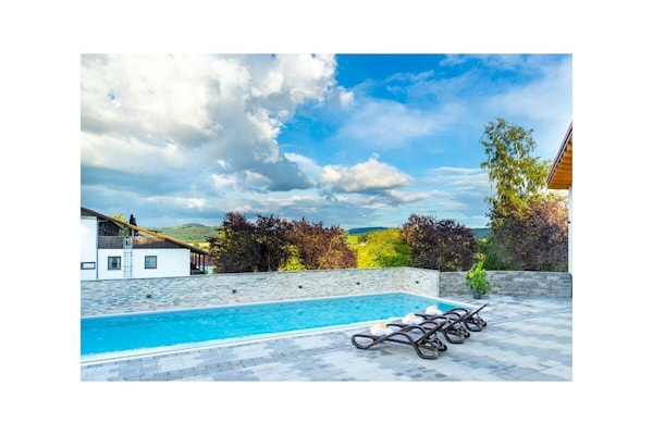 Foto van Bungalow 50 met airconditioning - Vakantiehuis in Dipperz-Dörmbach - Untagged