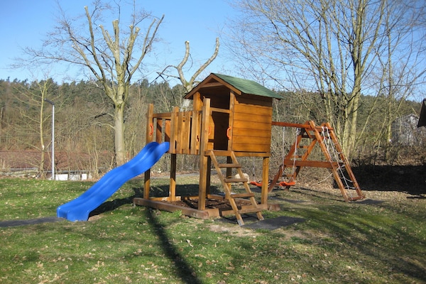 Foto van Vakantiehuis in Duitsland met natuurpracht - Vakantiehuis in Ronshausen - ParkFacilities