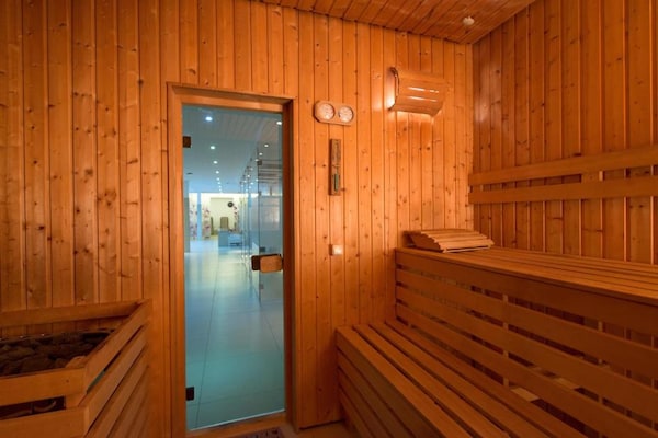 Foto van Braunschweig by Belvilla SuperiorTweepersoonskamer - Sauna