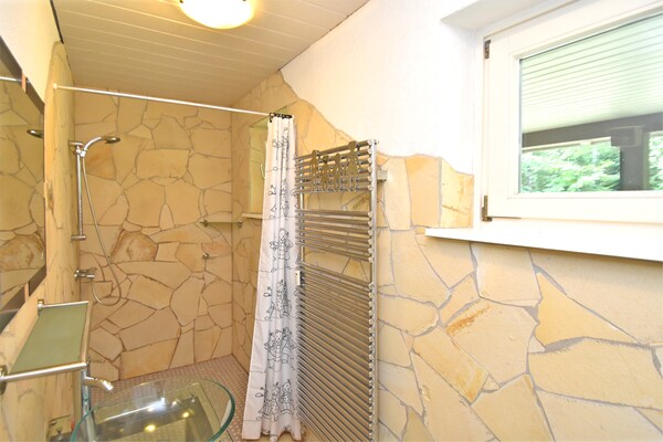 Foto van Forest-Edge Braunlage Home - Vakantiehuis in Braunlage - BathRoom