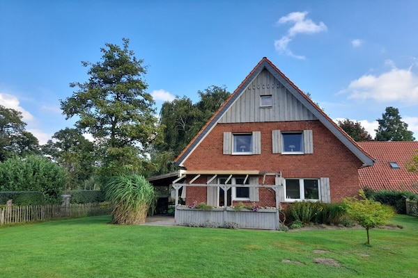 Foto van Borggreve/ Zomer || Velen - Vakantiehuis in Velen - Untagged