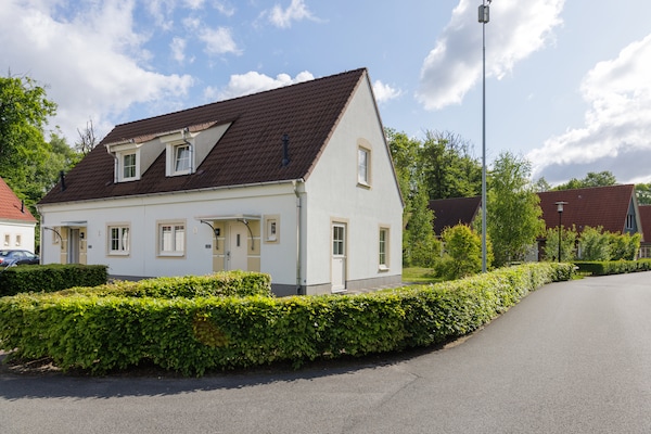 Foto van Vakantiehuis in Bad Bentheim bij Nederland - Vakantiehuis in Bad Bentheim - ExteriorSummer