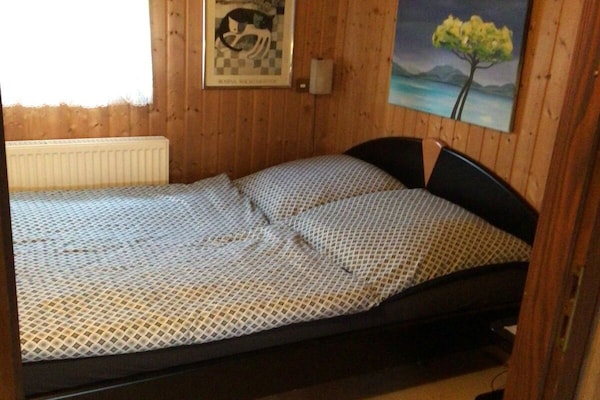 Foto van Bij de bremstruik - Vakantiehuis in Wettringen - Untagged