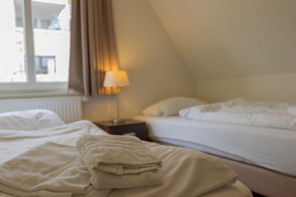 Foto van Villa met uitzicht op het meer en zwembad - Vakantiehuis in Heimbach - Ambiance