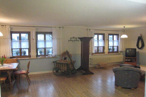 Foto van Gezellig uitje in Morbach - Vakantiehuis in Morbach-Riedenburg - LivingRoom