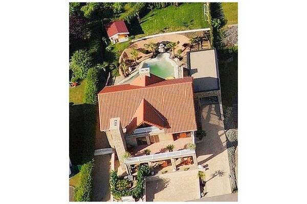 Foto van Luxe vakantieappartementchalet vlakbij het meer - Vakantiehuis in Schalkenmehren - Untagged