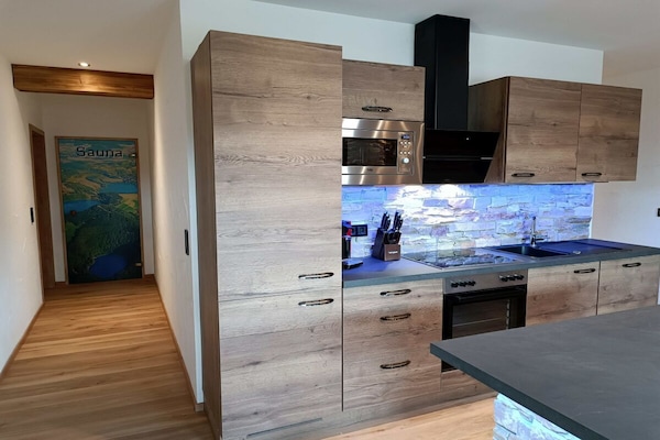 Foto van Luxe vakantieappartementchalet vlakbij het meer - Vakantiehuis in Schalkenmehren - Untagged